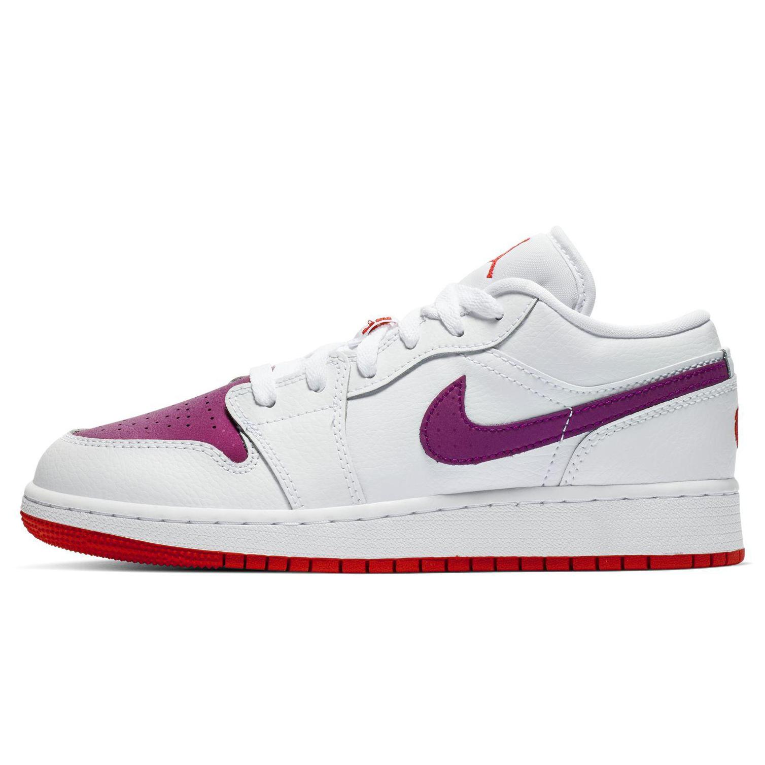 

New Jordan 1 Low GS White Berry 554723-161 38.5