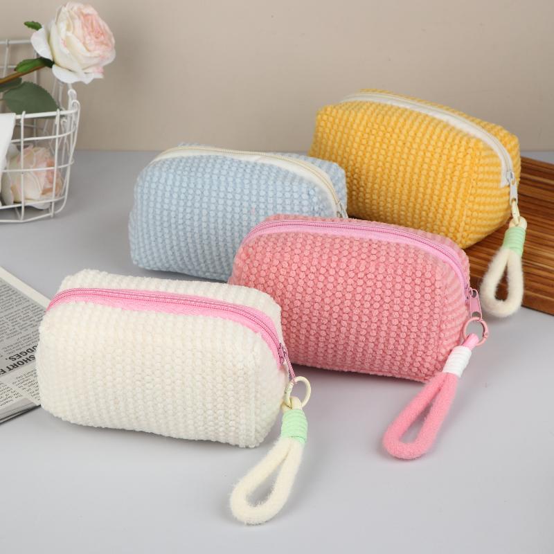 Sweet And Girly Candy Color Plush Large Capacity Makeup Bag, Toiletry Bag, Travel Portable Handbag Plush Makeup Bag
