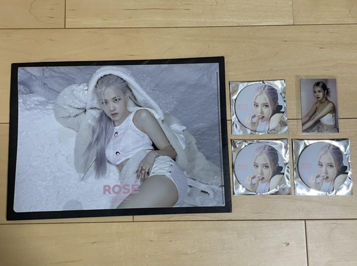 [USED] BLACKPINK Rosé Clear File with 3 Bonus Can Badges