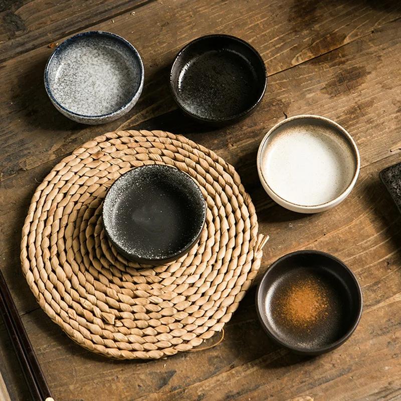 Japanese Seasoning Dish Household Ceramic Dish Soy Sauce Vinegar Dip Plate Creative Special-shaped Small Plate Kitchen Supplies