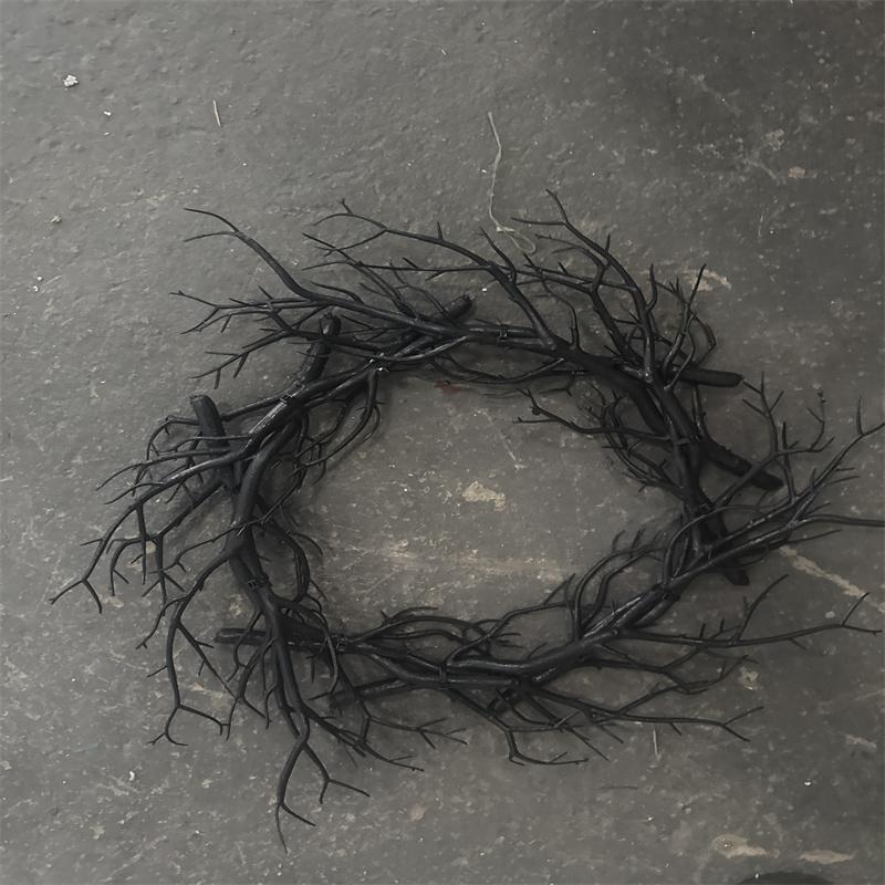 2025 Halloween Holiday Wreath Withered Branches Horror Atmosphere Wreath Decoration Wreath Door Hanging Wall Hanging Decor