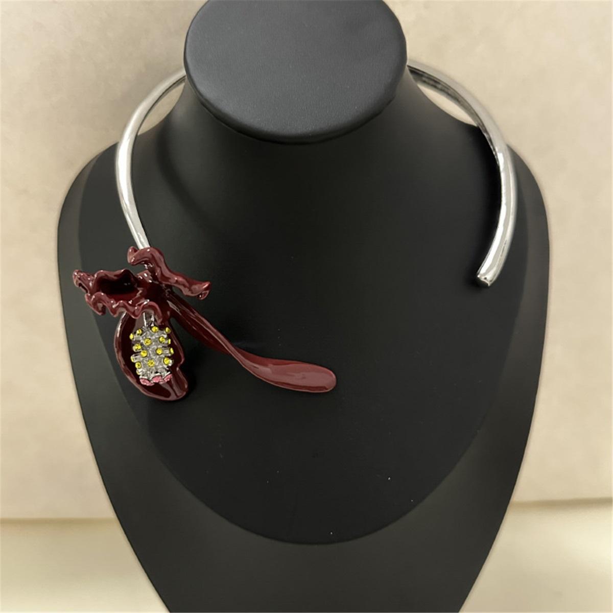 

Tooxika Сверхпрочный Винтажный Металлический Эмалированный Кулон Ласточкин Хвост Цветок Открытый Воротник Модный Чокер Высокого Чувства Цепочка для Ключицы красный