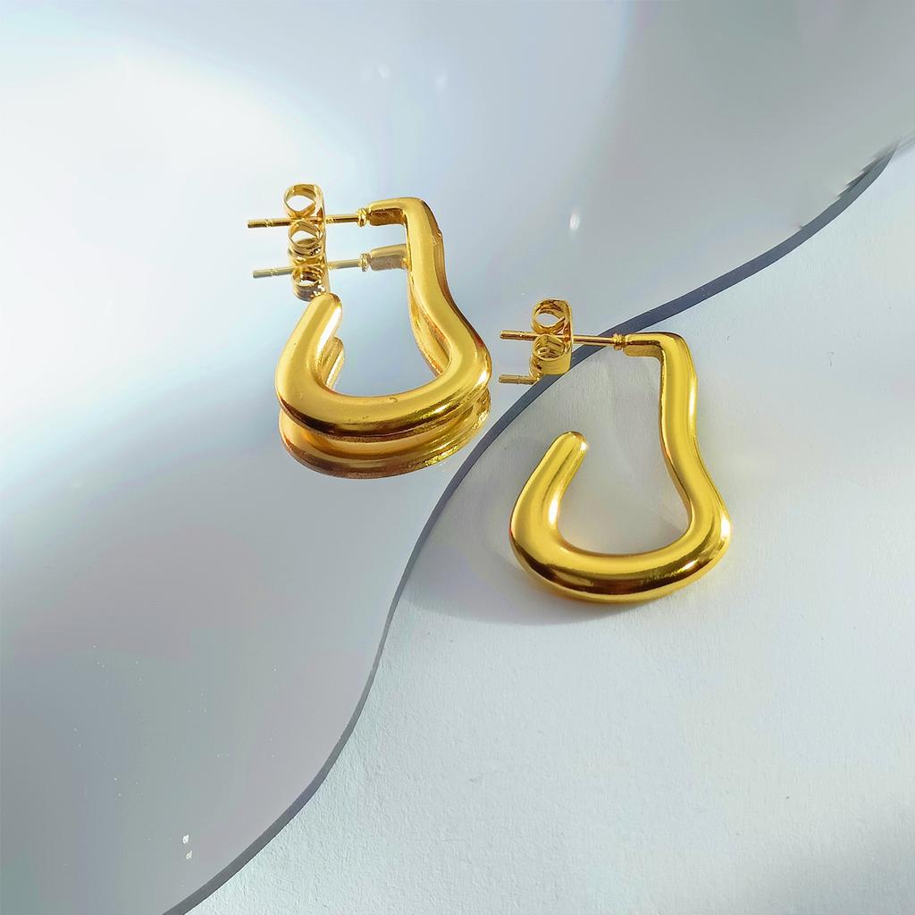 Premium Stainless Steel Simple Wind Versatile Oil Pressure Earrings 18K Real Gold Plating