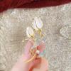 Broche pour femme couleur or Fleur de blé Strass Broche de revers Parfait pour le bureau ou une célébration