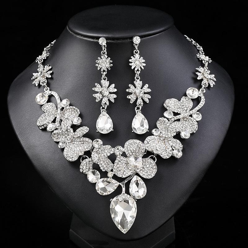 Exaggerated Retro Necklace Earrings Two-Piece Women'S Evening Dress Banquet Gemstone Accessories