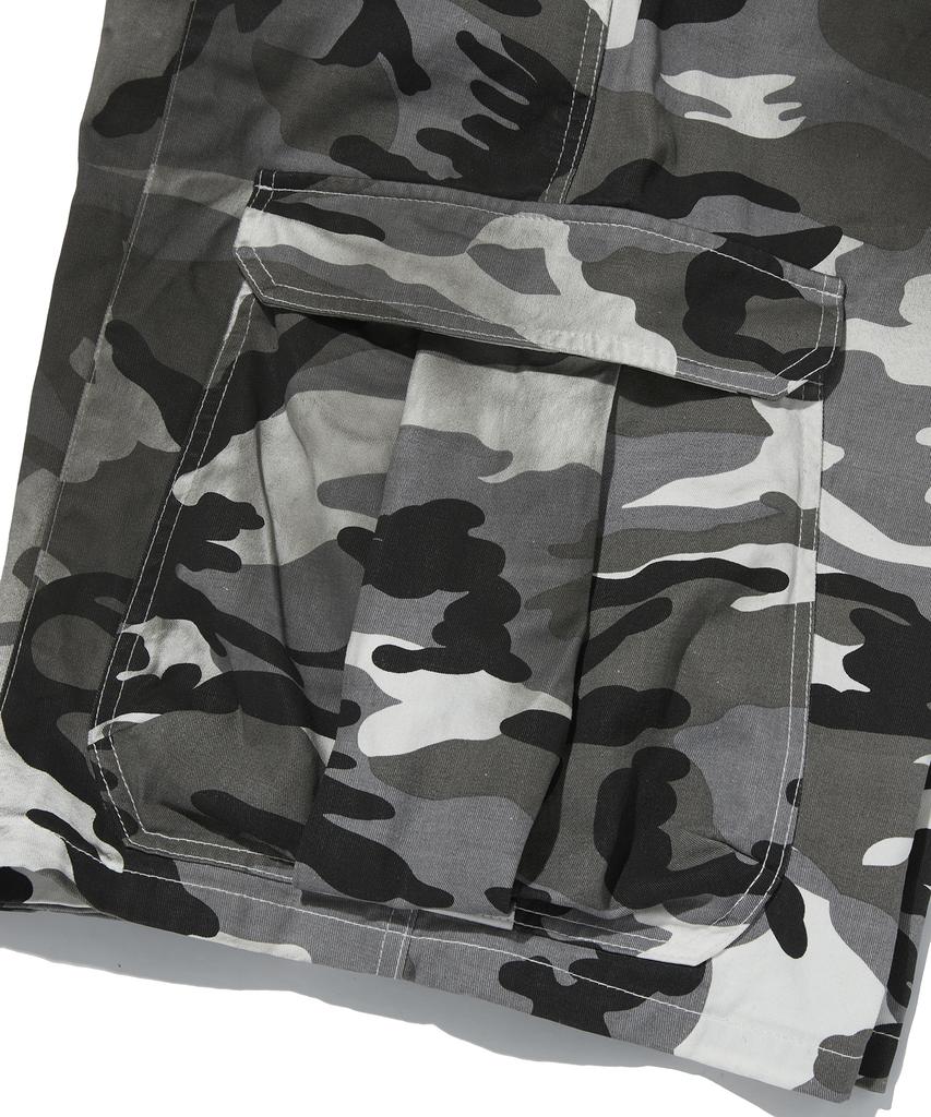 Seuweideu Wide Cargo Shorts [White Camo]