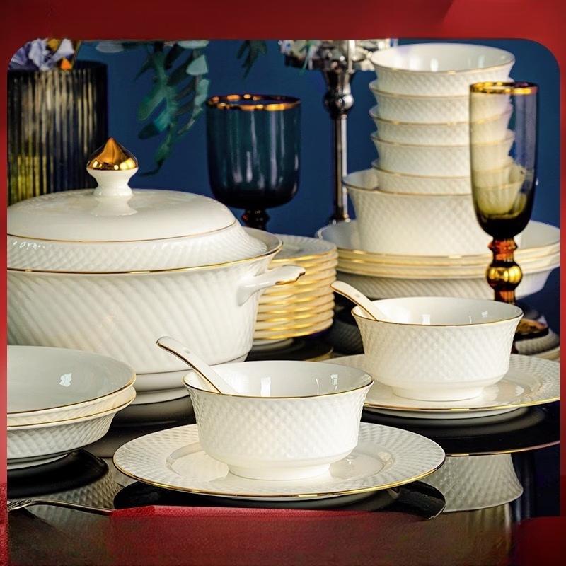 Zhishi Jingdezhen European Style 32-Piece Bone China Dinnerware Set