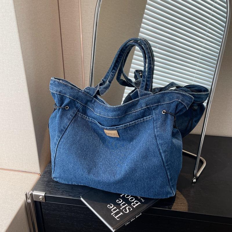 

2024 Летняя холщовая сумка женская наплечная сумка большой вместимости для поездок на работу студенческая сумка-тоут универсальная модная сумка темно-синий
