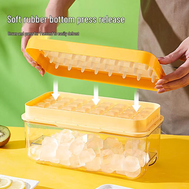 

Silicone Ice Cube Tray with Storage Container