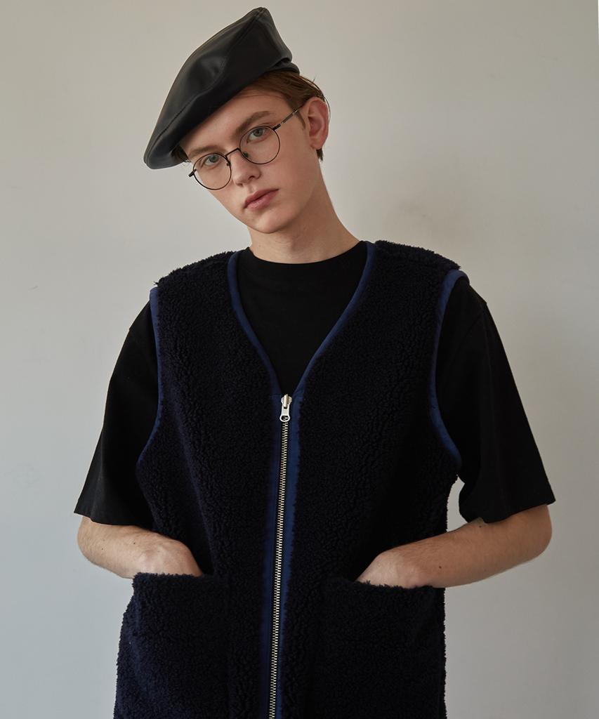 Muguet Reversible Faux Fur Vest (Navy)