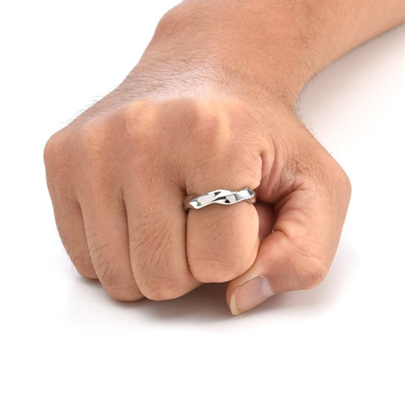 2025 Jewelry M Ö Bius Ring Couple Personalized Jewelry Premium Finger Ring