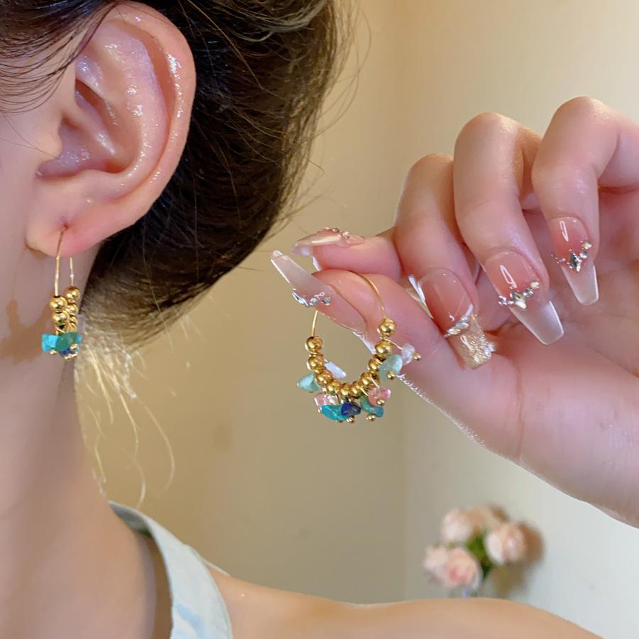 Stainless steel irregular stone beaded earrings, ethnic style retro niche earrings, earrings, earrings.