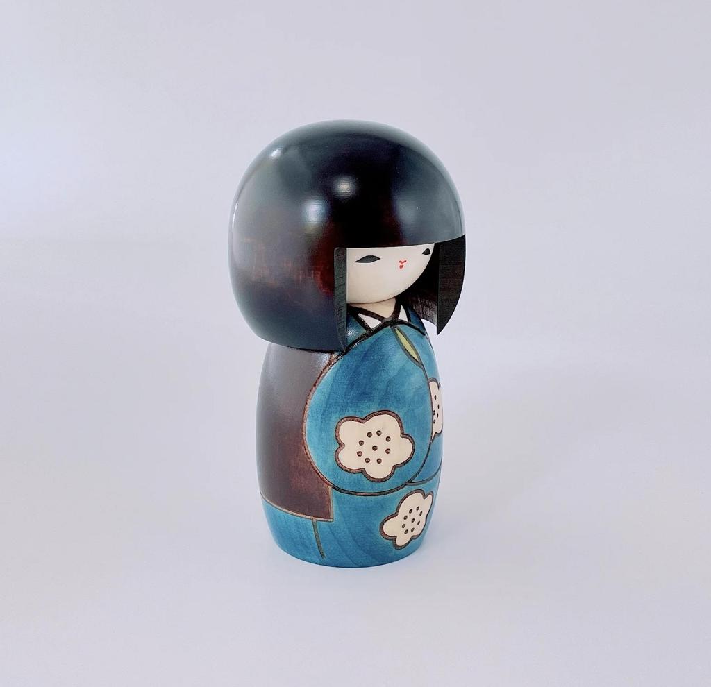 Usaburo Wooden Kokeshi Doll Kojitsu Kimono Girl 14cm Tall Made in Japan