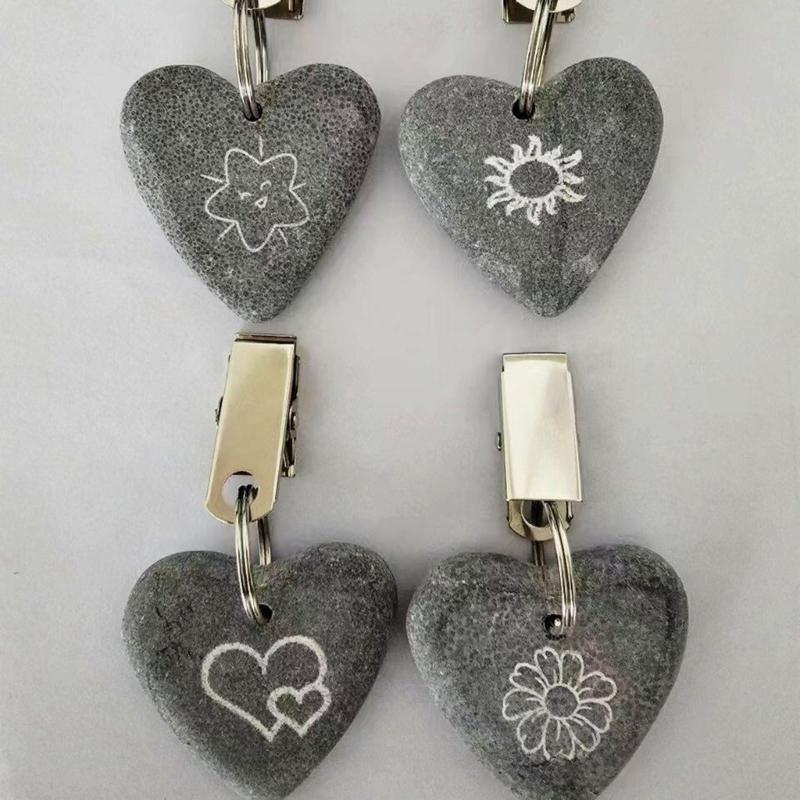 8pcs Heart Tablecloth Weights Marble Stone Heavy Pendants Tablecloth Hangers with Clips for Outdoor Party Picnic Table