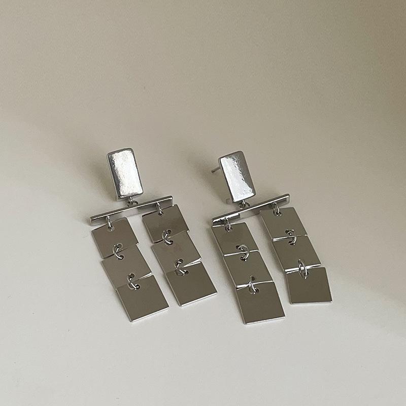 Women Silver Metallic Square Fringe Tassel Long Dangle Earrings Fashion Party Jewelry