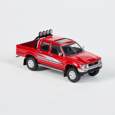 2026 New Hilux Double Row All-terrain Pickup Truck Military Vehicle Die-casting Metal Mixed Color Other Metal Military 1:64 Model Simulation Toy