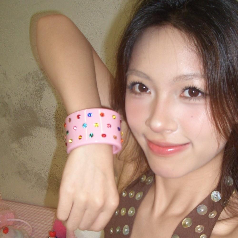 Exaggerated Shell Bracelets Resin Open Bracelet Vintage Beach Rhinestone Bangle  Girls Accessories