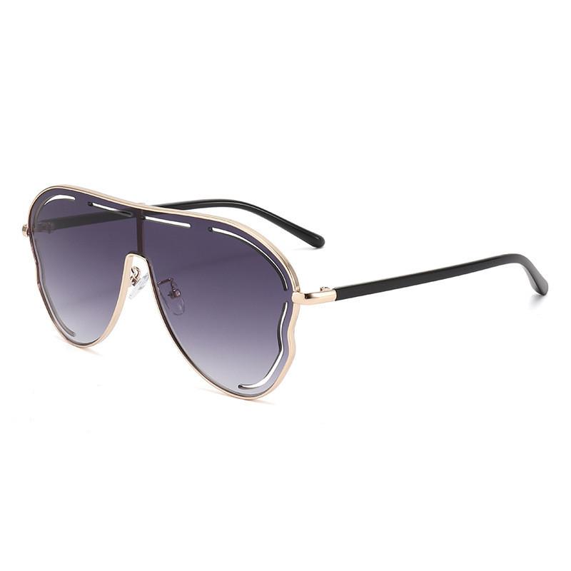 

European Fashion Oversized Metal Frame Sunglasses With Tinted Pc Lenses For Parties GoldFrameDoubleGray