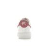 Nike Buty sportowe damskie Air Force 1 07 Essential Desert Berry Białe DQ7569-101