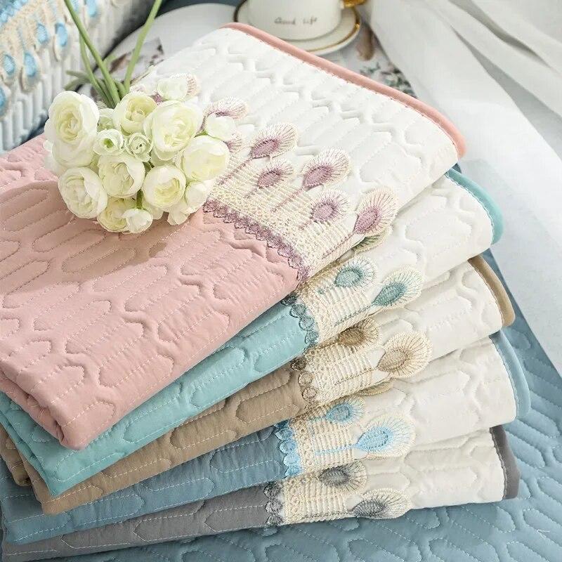 Stickerei-Sofa-Pad, Handtuch, Sofabezüge für Wohnzimmer, 1/2/3/4-Sitzer-Sofabezug, universelle Schonbezüge, Chenille-Sofabezüge