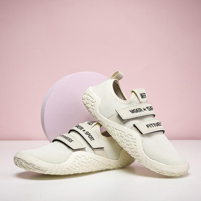 Latest Design Rubber Outsole Ladies Sport Sneakers Breathable Chunky Jogging Walking Barefoot Shoes