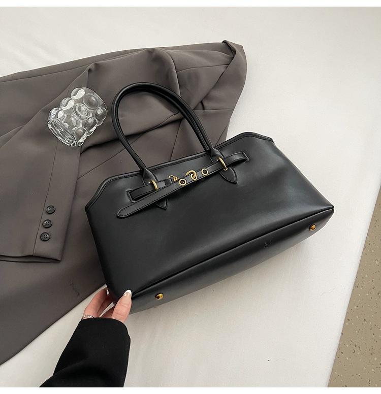 

Модная ретро портативная сумка для поездок на работу женская 2025 новая простая большая вместительная сумка-тоут на плечо под мышкой портфель чёрный