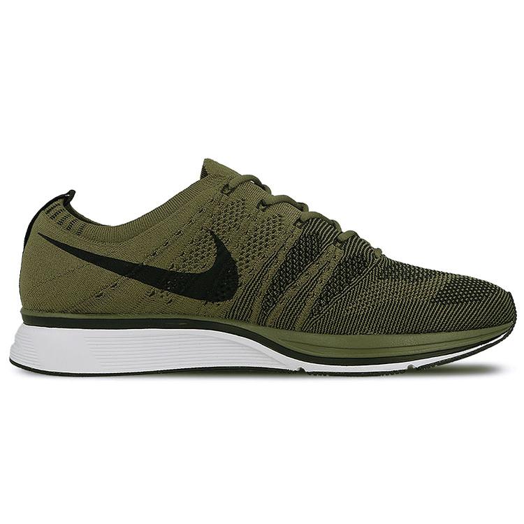 Neuer Nike Flyknit Trainer Medium Olive AH8396-200