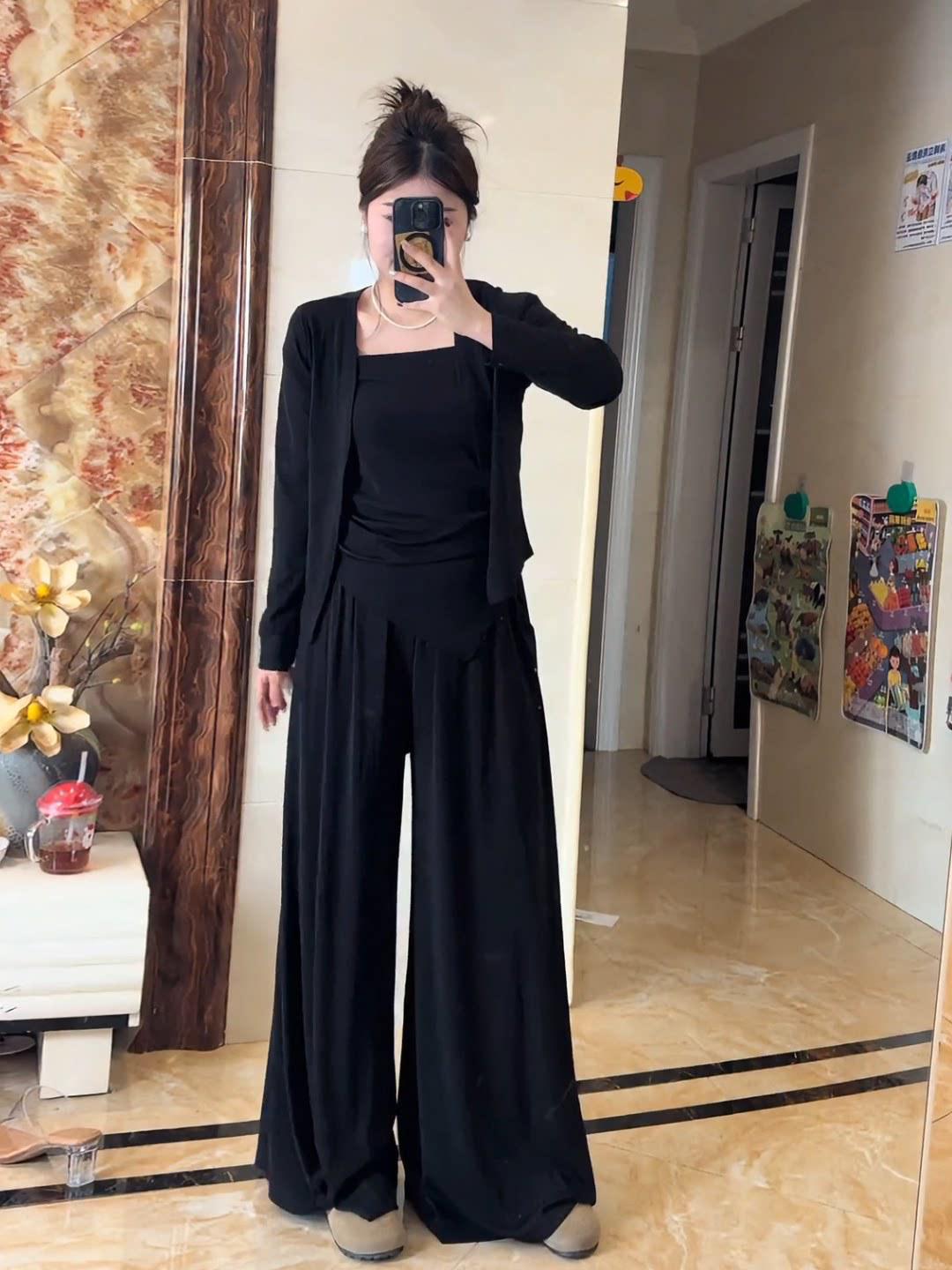 

Plus Size Autumn Korean Halterneck Long Sleeve Cardigan with Wide Leg Pants - Slimming Three-Piece Set for Women 2XL [Recommended 140-160 jin]