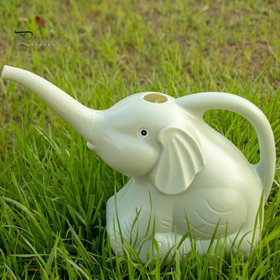 Indoor Plant Watering Tool Elephant Can 2L Long Spout Pot Cute Animal Lightweight with Handle for Houseplants Outdoor Potted Plants Home Gardening