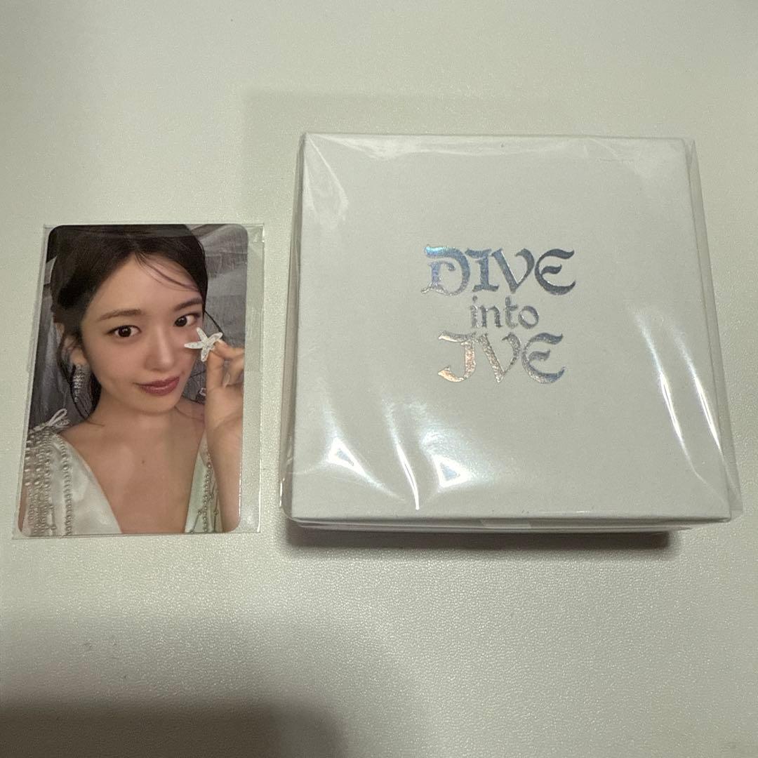 

[USED] Yujin locket pendant necklace, IVE fan concert, Seoul, South Korea performance