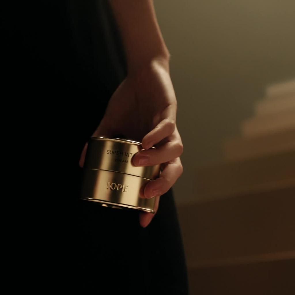 Iope NEW 6th Generation Super Vital Cream 50ml, Korean