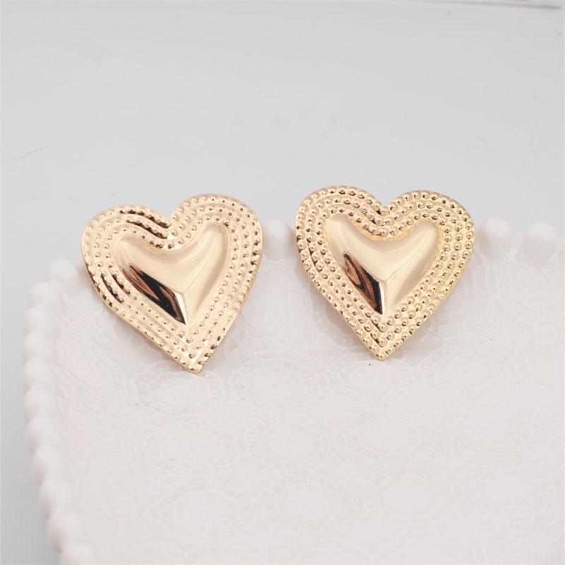 Gold Color Metal Heart Stud Earrings for Women Three-layers Uneven Side Love Heart Female Earrings Punk Cool Ear Jewelry