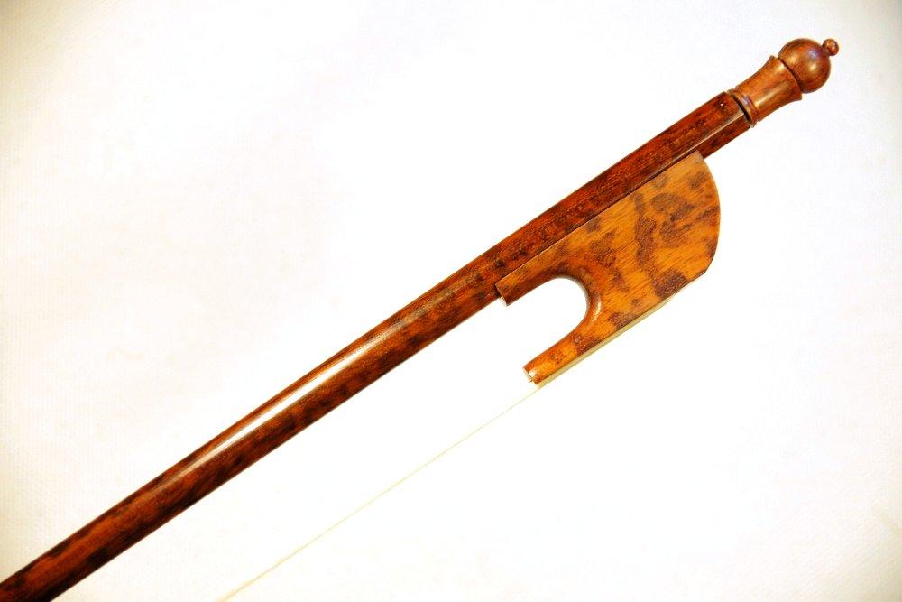 

Альт барочный смычок Snake Wood с футляром для смычка ARTIGIANO&VIOLIN