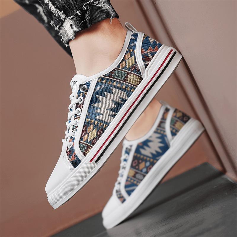 Flat Sneakers Men Roman Canvas Shoes For Men Summer Walking Sneakers Shoes Male British Style