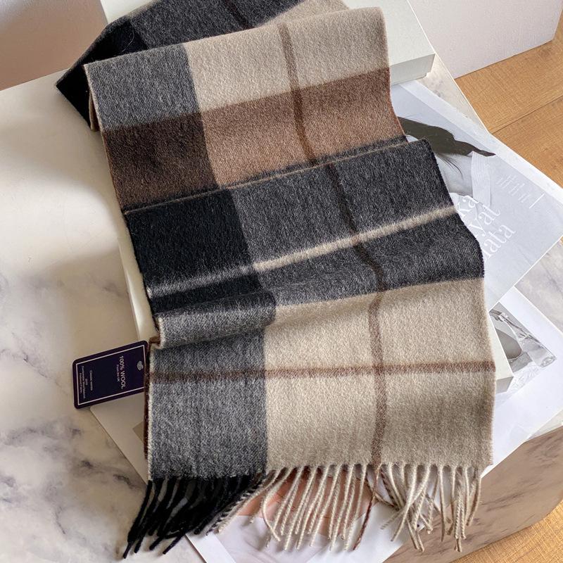 Men's Dark Blue Plaid 100% Pure Wool Scarf - Luxurious Winter Gift for Boyfriend, Father, or Elders.