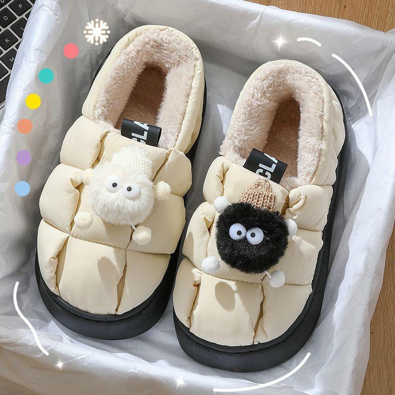 Small briquettes cotton slippers winter new outer wear home indoor cartoon non-slip warm thick-soled cotton shoes