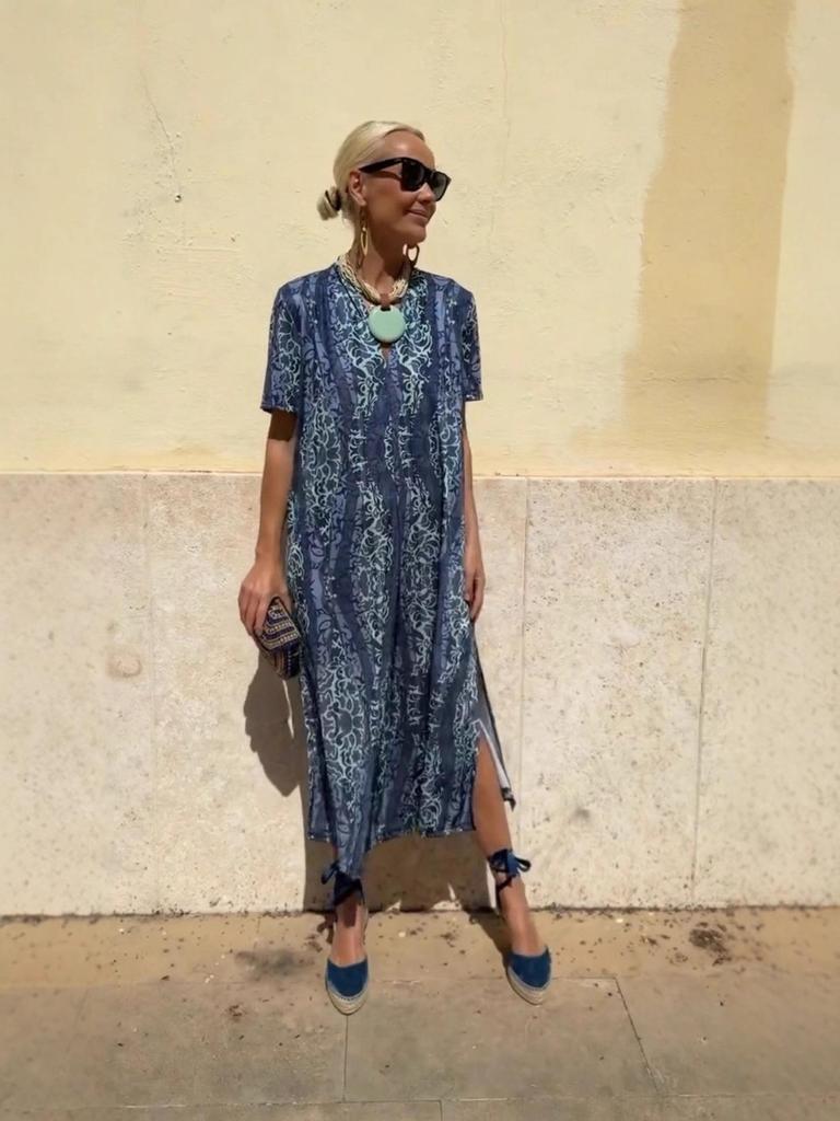 Summer Loose Waist Short Sleeve Mid-Length V-Neck Dress with European & American Ethnic Print