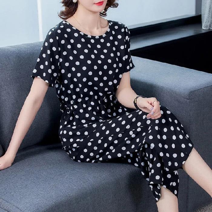 

Suit Women s Summer Loose Short-sleeved Trousers Two-piece Set Large Size Middle-aged and Elderly Mother s Casual Fashion Wide-leg Pants Women 4XL