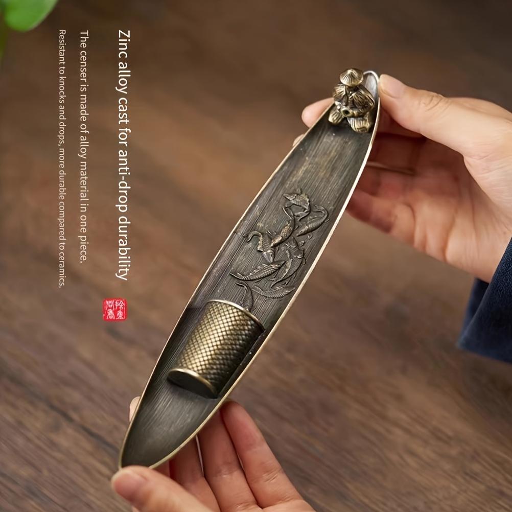 

Traditional Metal Boat-Shaped Incense Holder with Intricate Dragon Design, Detailed Craftsmanship, Ideal for Christmas Halloween Easter Hanukkah 1pc
