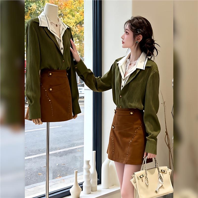 Women's Retro Hong Kong Style Color Block Lapel Two-Piece Long Sleeve Shirt - Chic and Slimming for Autumn 2025