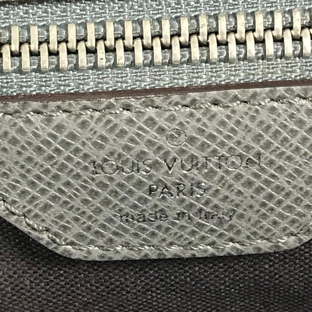 Louis Vuitton M32641 Taiga Vasily PM Business bag Shoulder bag Briefcase