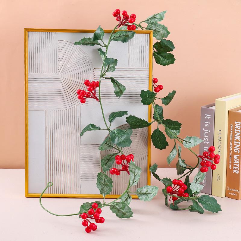 Christmas Decorative Faux Vine With Red Fruit For Holiday Home Decor