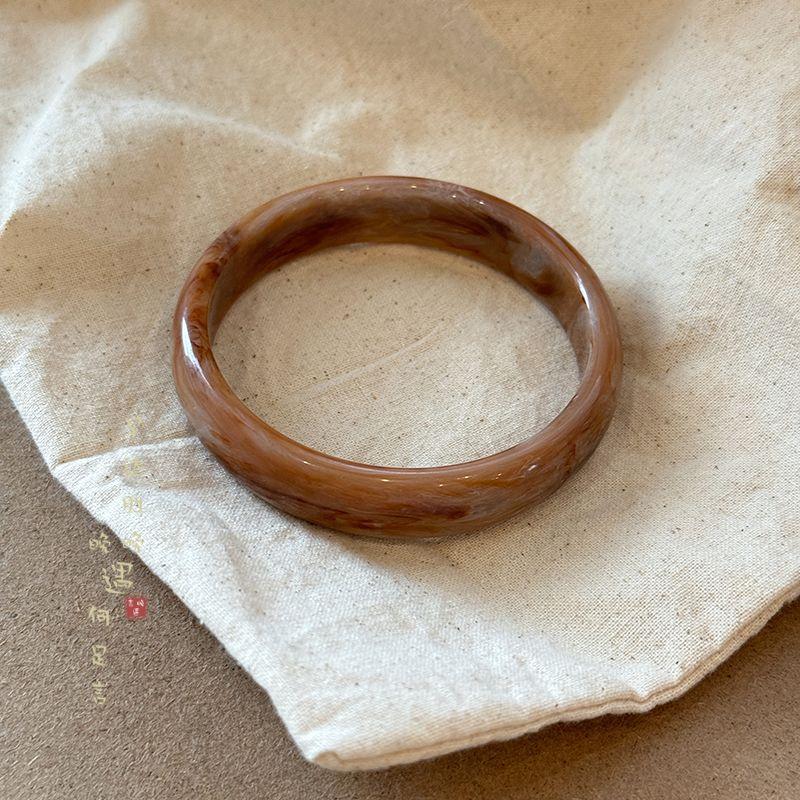 

Женская ретро акриловая шляпа с широкими полями латте Middle Ages [raw coconut latte]]