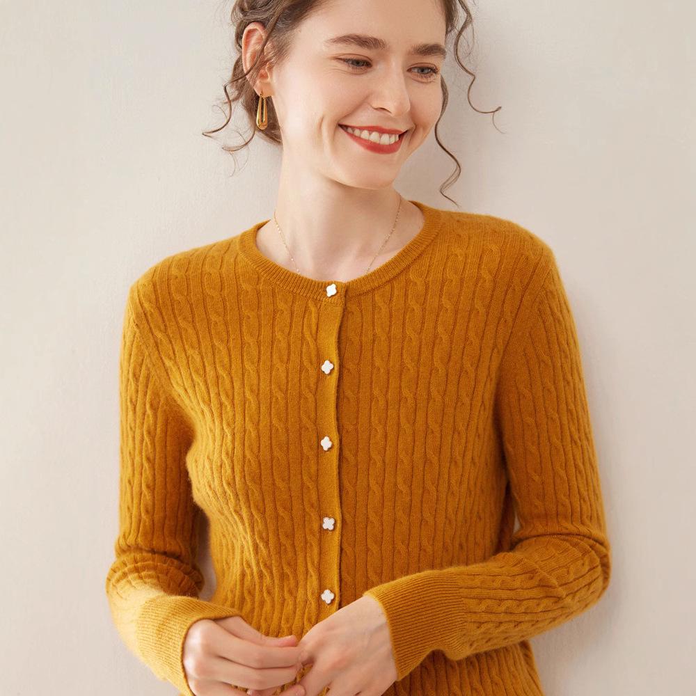 2024 Autumn/Winter Women's Round Neck Cashmere Cable Knit Cardigan - Korean Style Loose Slimming Coat