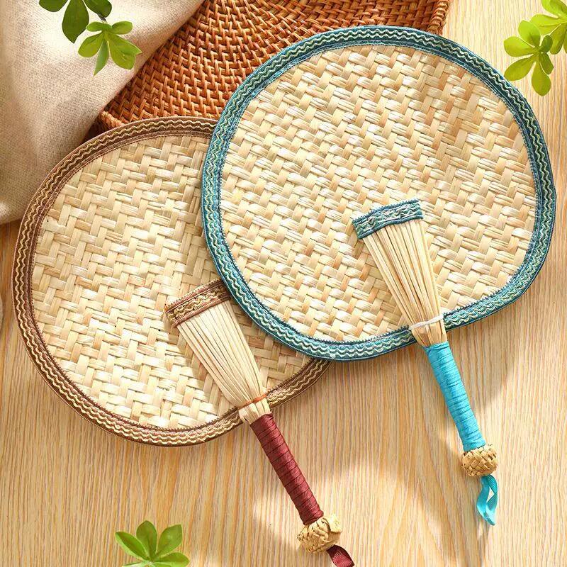 Summer Large Palm Fan, Children's Hand-Held Fan, Summer Handmade Woven Old-Fashioned Baby Mosquito-Repelling Small Banana Fan