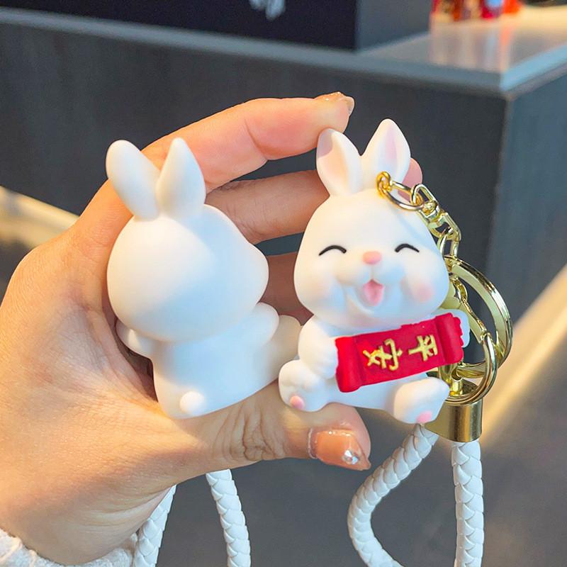 Charming Resin Rabbit Keychain Whimsical Cartoon Design Ideal For Birthdays Parties