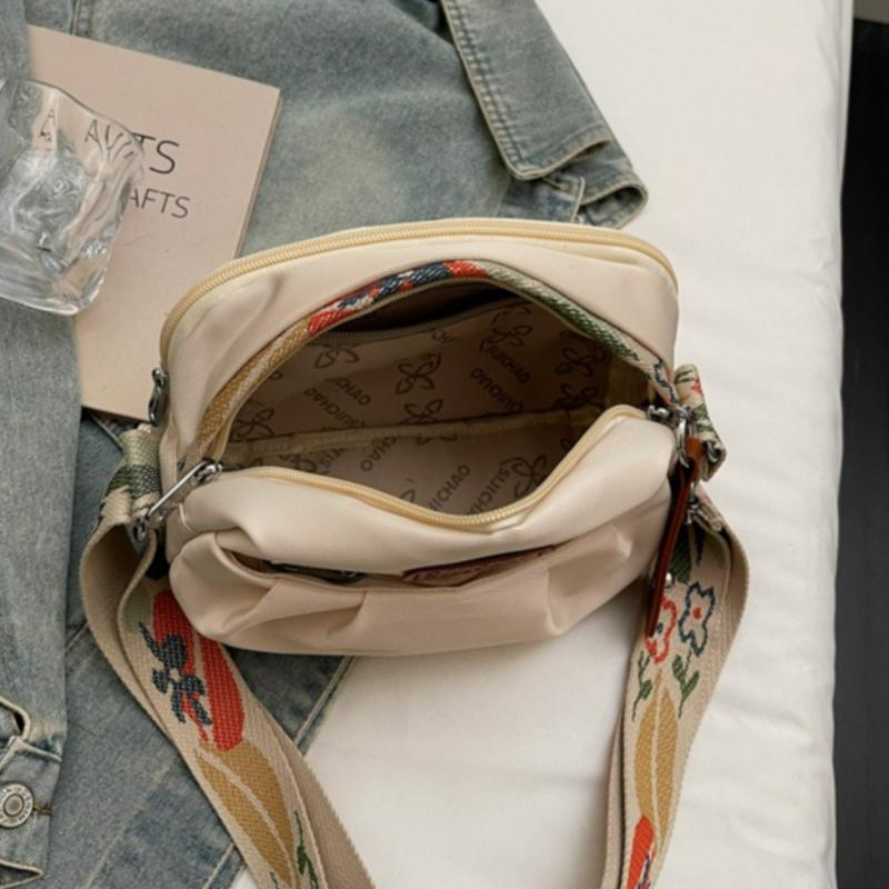New Fashi Nyl Crossbody Bags for Women Trendy Shoulder Storage Bag Wide Strap Comfortable and Versatile Texture Pillow Bag