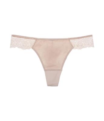 Peach John Weiche Seiten und Leichter Brust-Tanga Größen [Spitze, Rücken, Passform] T-Rücken, Beige, M/L