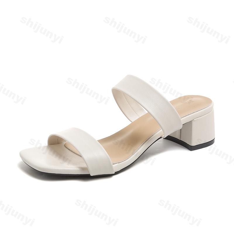 Fashion 2025 Summer New Women's Leopard Print Fashion Squared Toes Slippers Thick Heel Straight Strap Comcise Designed Open Toes Sandals