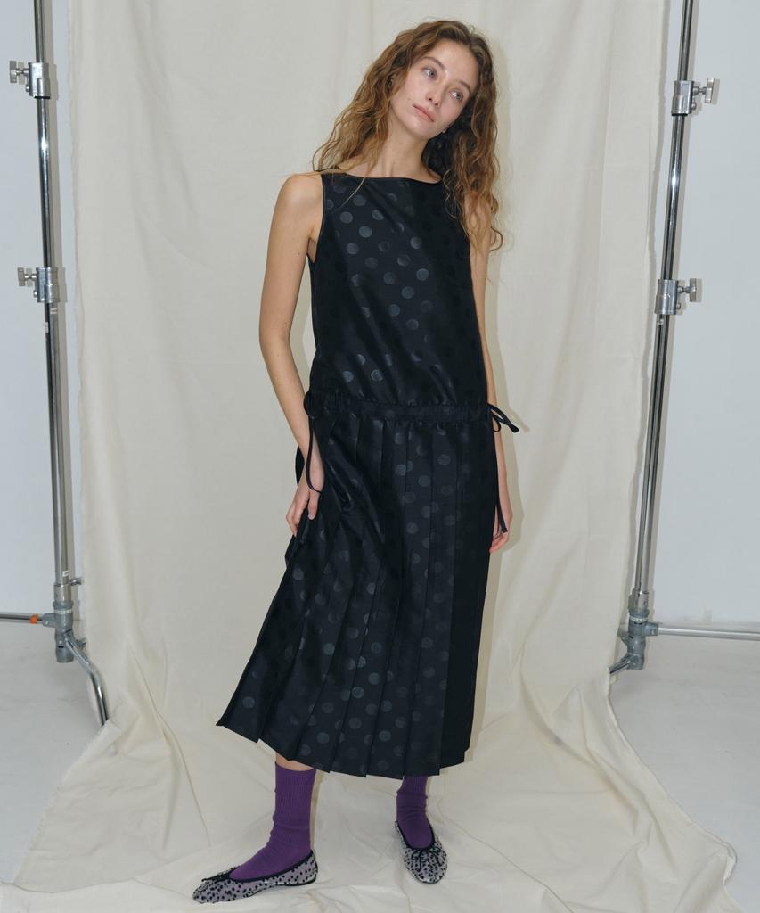 Mais Big Dot Pleated Maxi Dress / Black